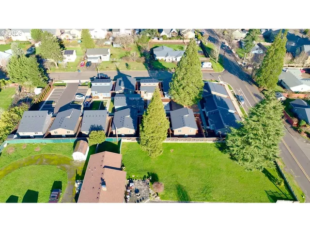 $459,900 | 12300 Meadowlawn Drive, Oregon City, OR 97045