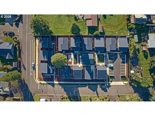 $459,900 | 12300 Meadowlawn Drive, Oregon City, OR 97045