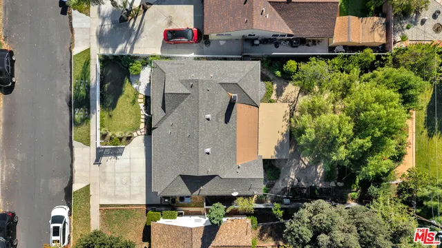 an aerial view of multiple house