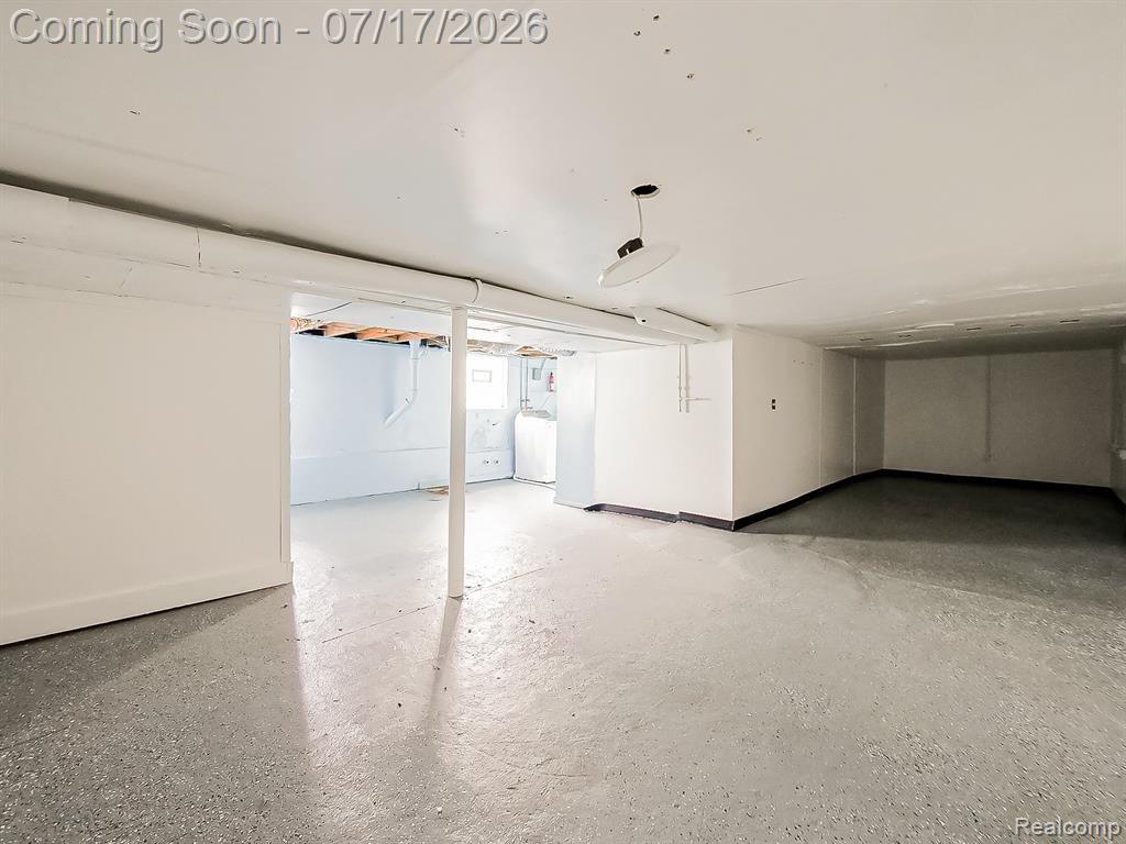 24850 West Nine Mile Road Southfield, MI 48033 - Photo 28 of 54