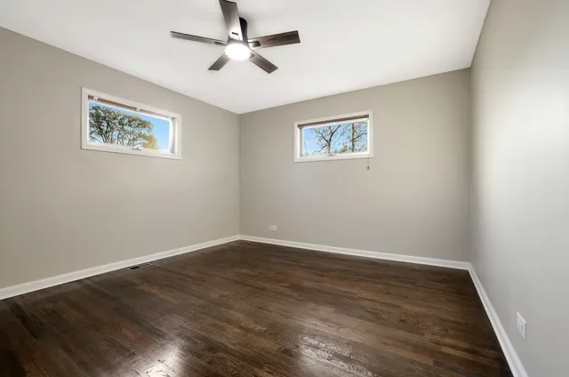 $4,200 | 75 Carthage Lane, Hoffman Estates, IL 60169