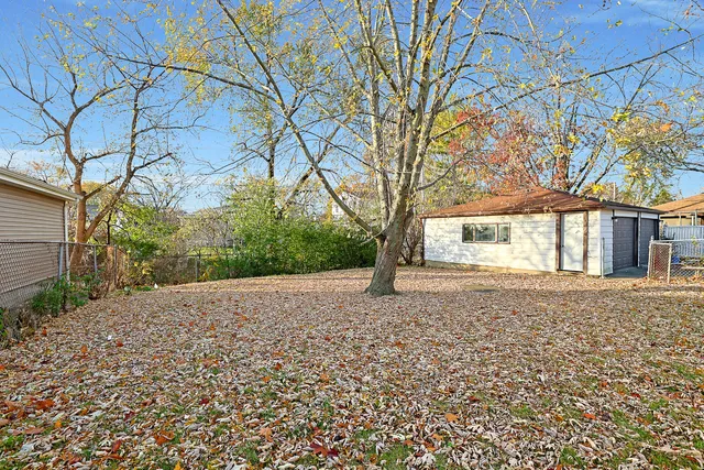 $4,200 | 75 Carthage Lane, Hoffman Estates, IL 60169