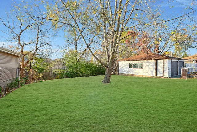 $4,200 | 75 Carthage Lane, Hoffman Estates, IL 60169