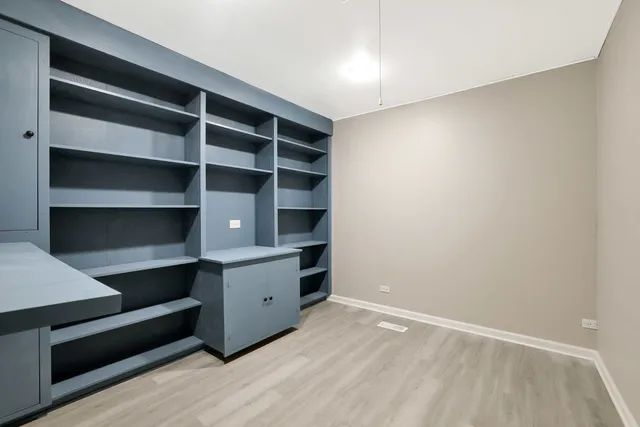 $4,200 | 75 Carthage Lane, Hoffman Estates, IL 60169