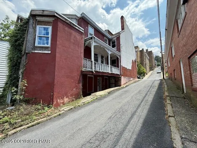 $124,000 | 622 Mahantongo Street, Pottsville, PA 17901