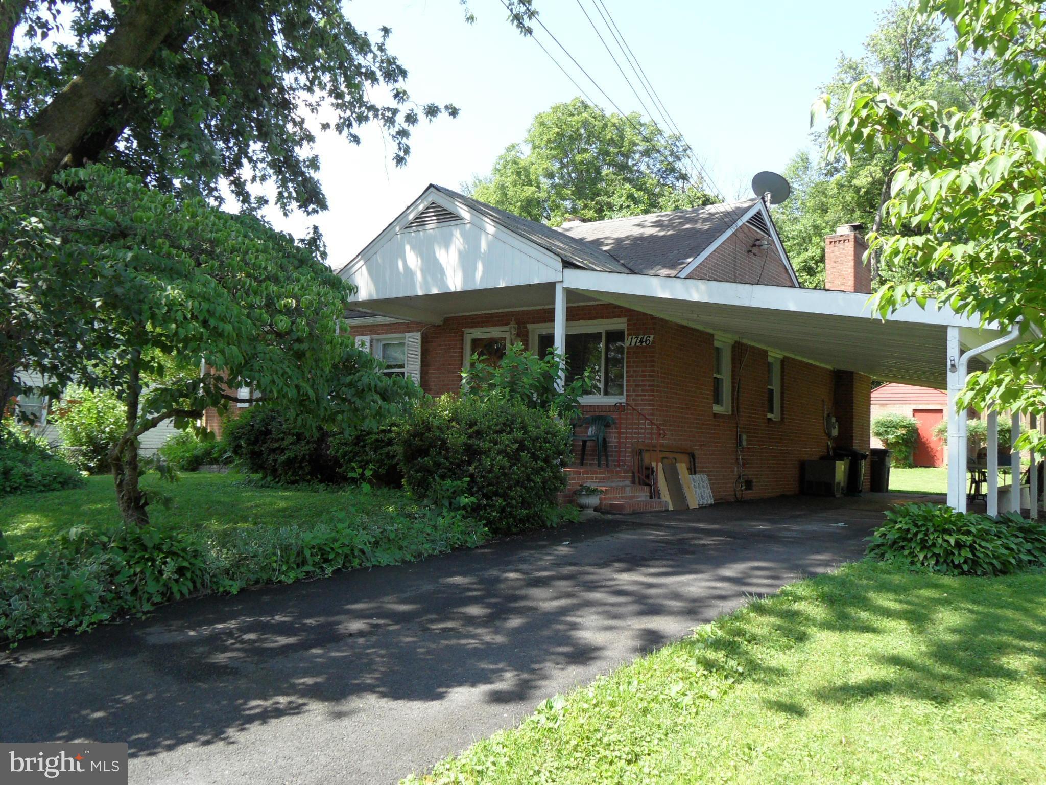 1746 Anderson Road Falls Church, VA 22043 - Photo 2 of 22 Exterior (Front)