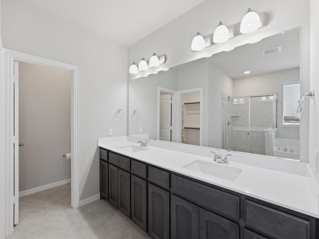 812 Taliaferro Trail Springtown, TX 76082 - Photo 21 of 33