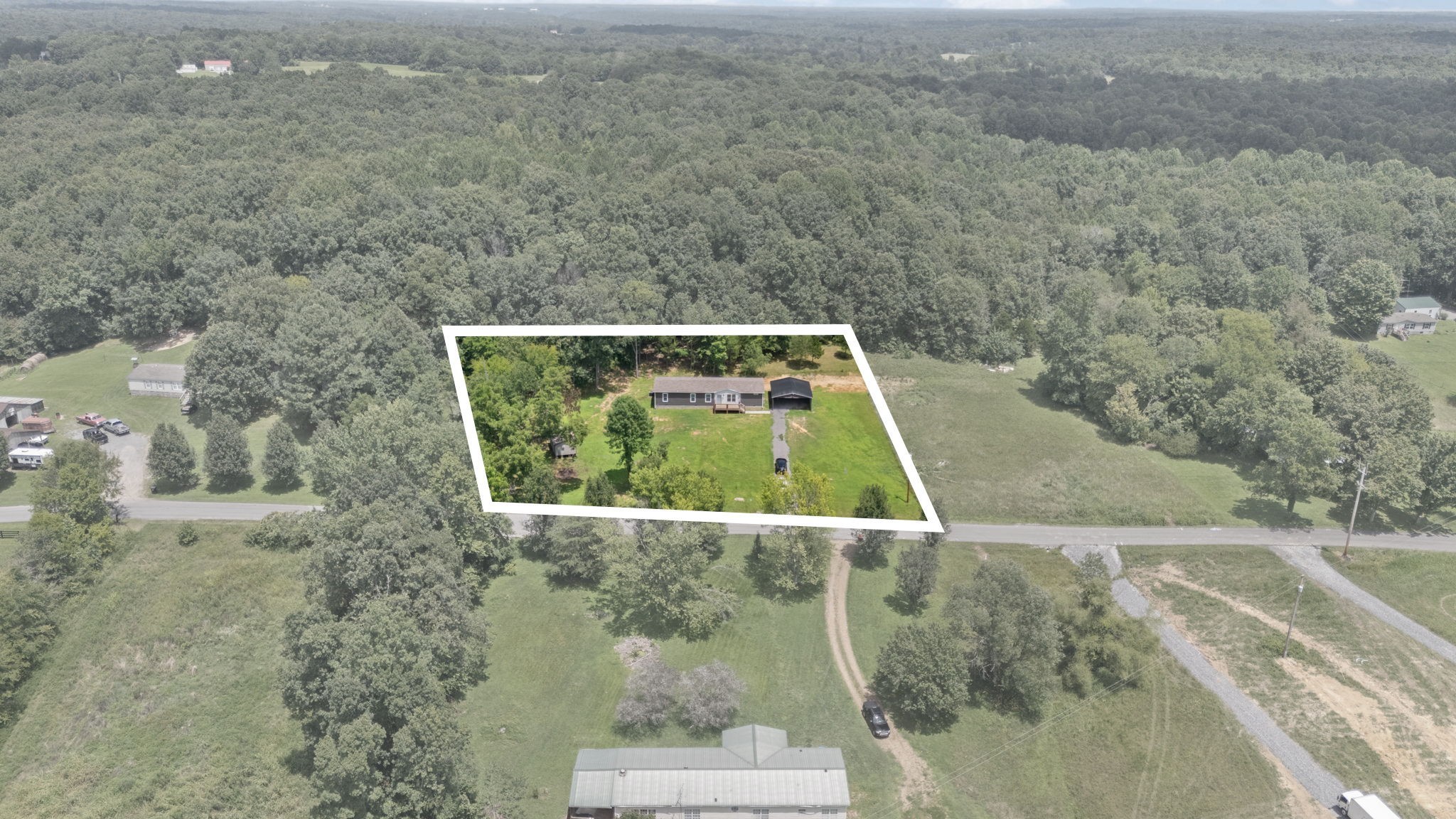 1680 Rabe Coats Road Westmoreland, TN 37186 - Photo 44 of 49 Gallery Image 44