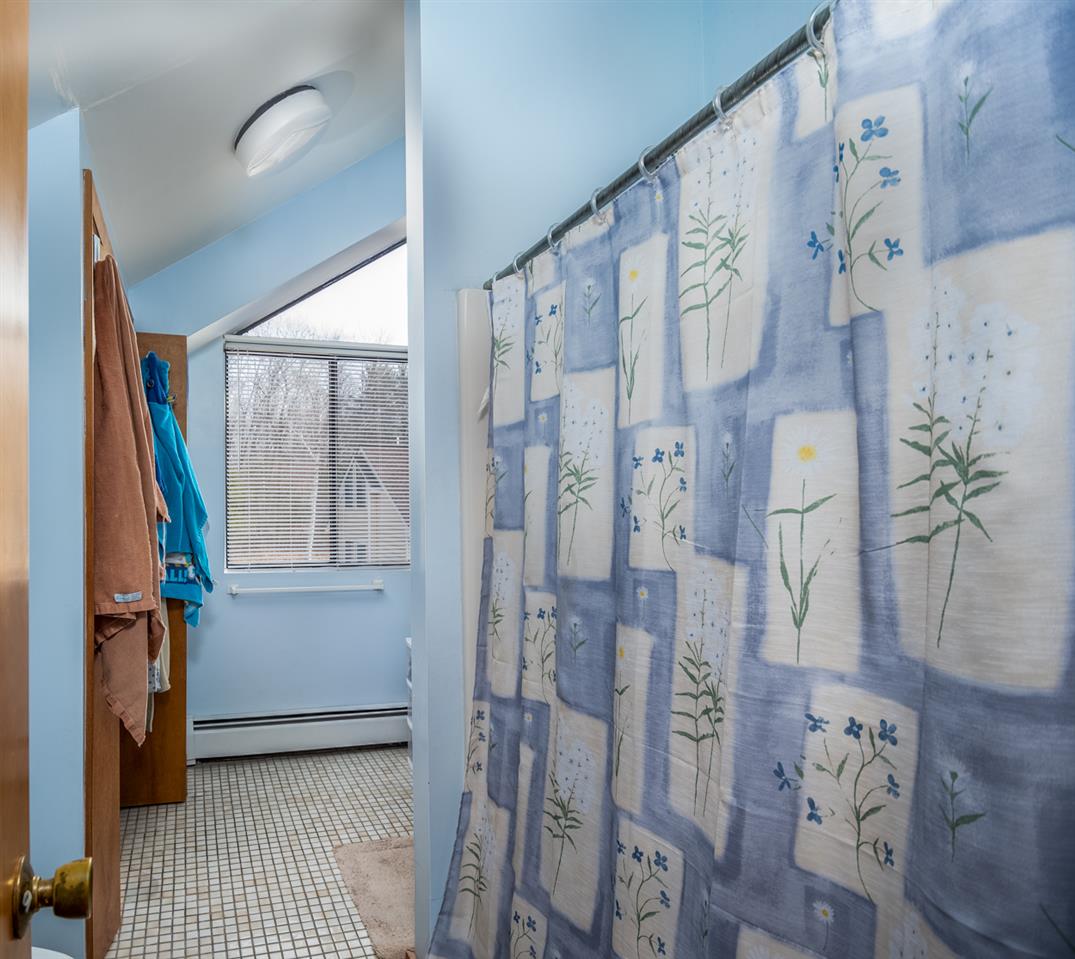 19 Franklin Heights, Unit 19 Rochester, NH 03867 - Photo 15 of 19