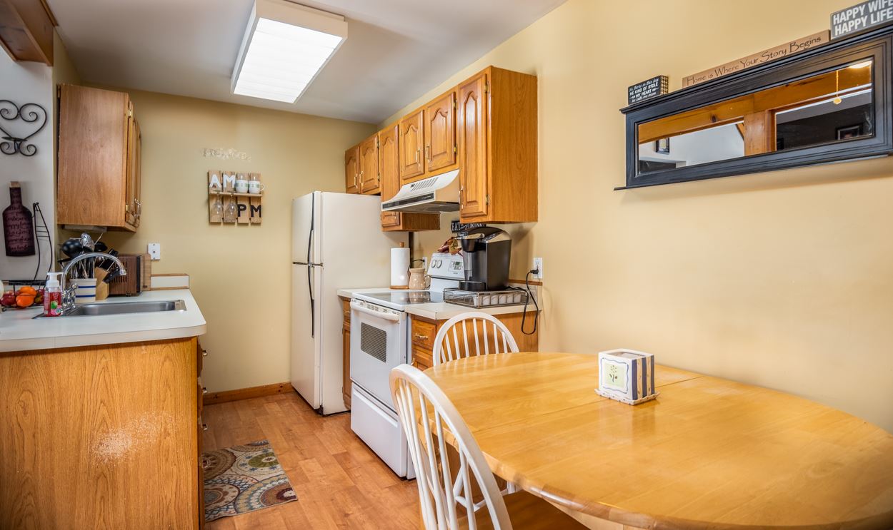 19 Franklin Heights, Unit 19 Rochester, NH 03867 - Photo 4 of 19