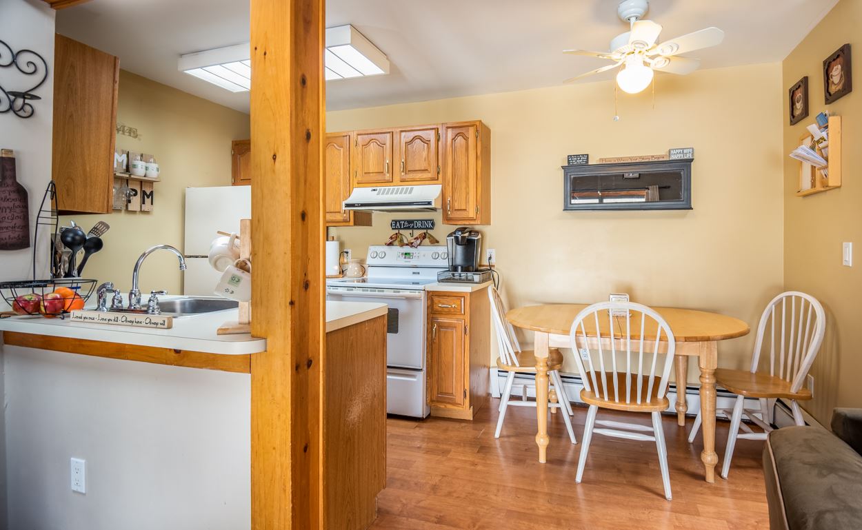 19 Franklin Heights, Unit 19 Rochester, NH 03867 - Photo 6 of 19