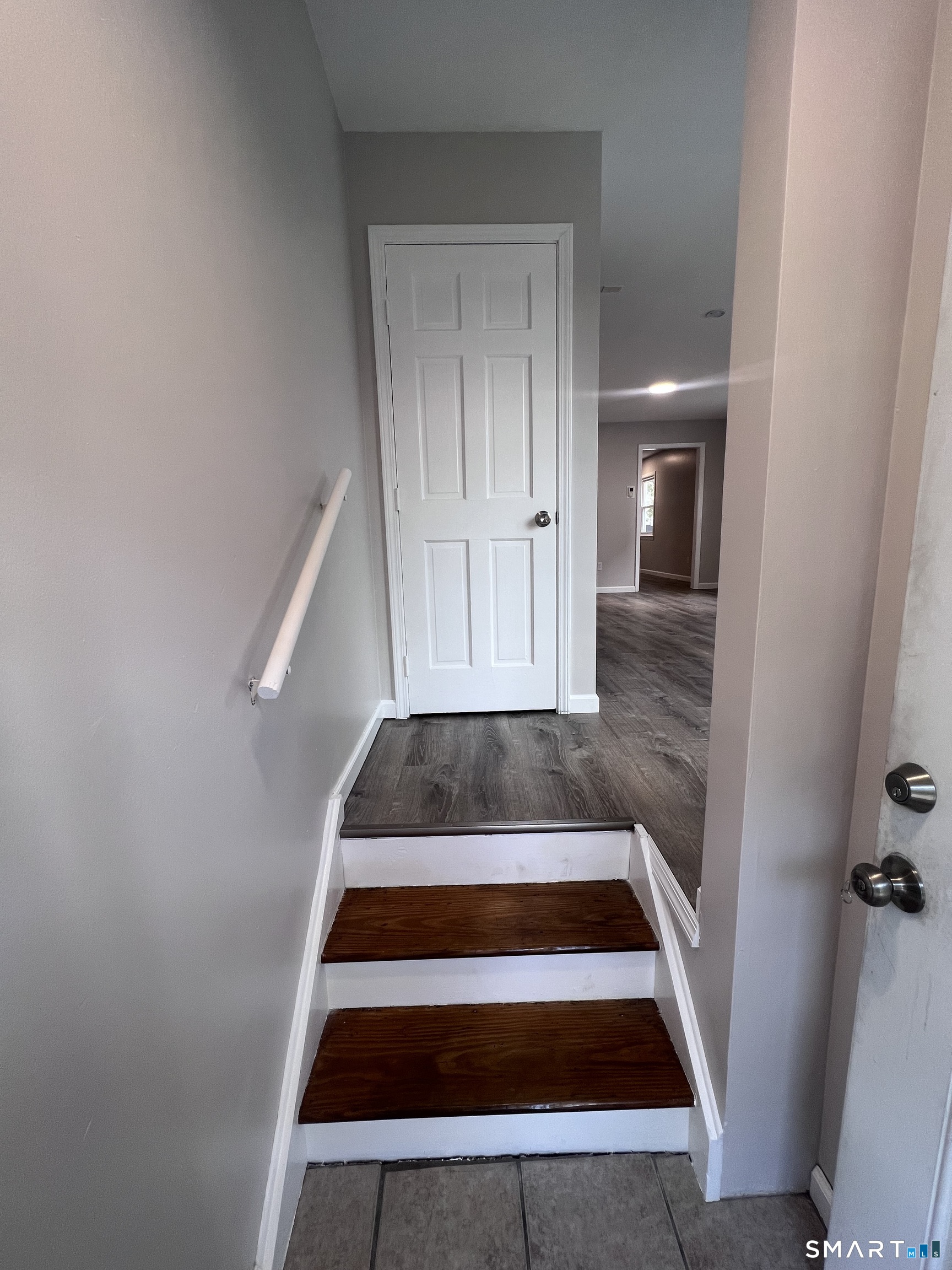 95 Shell Street Bridgeport, CT 06605 - Photo 2 of 34
