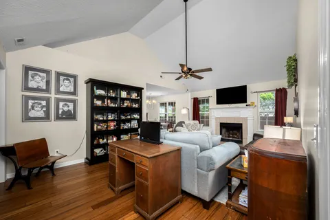 $432,500 | 3342 Meadowhill Drive, Murfreesboro, TN 37130