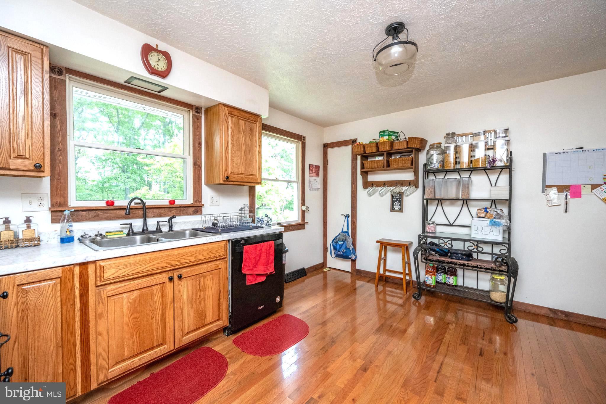 14609 Viewcrest Road Southwest Cumberland, MD 21502 - Photo 17 of 50