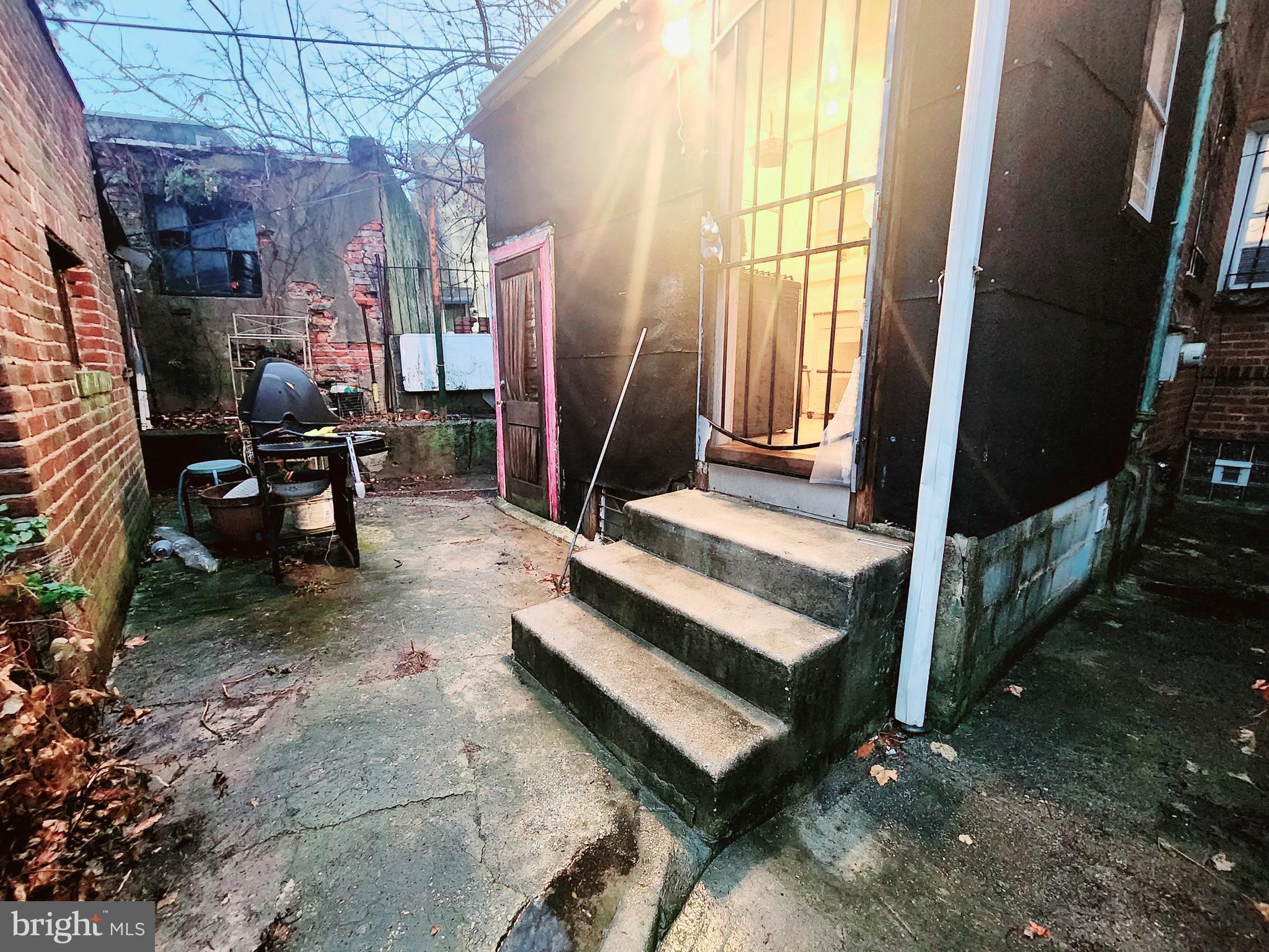 532 Marwood Road Philadelphia, PA 19120 - Photo 9 of 9 a view of outdoor space