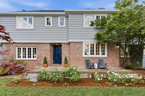 $4,088,000 | 2835 Hillside Drive, Burlingame, CA 94010