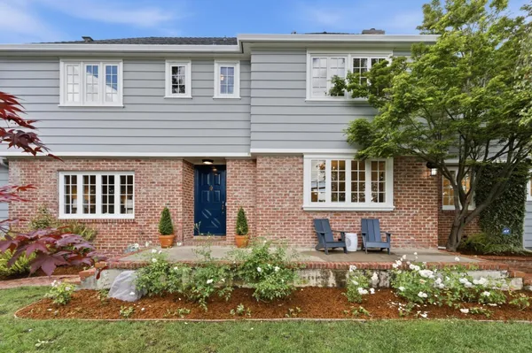 $3,898,000 | 2835 Hillside Drive, Burlingame, CA 94010