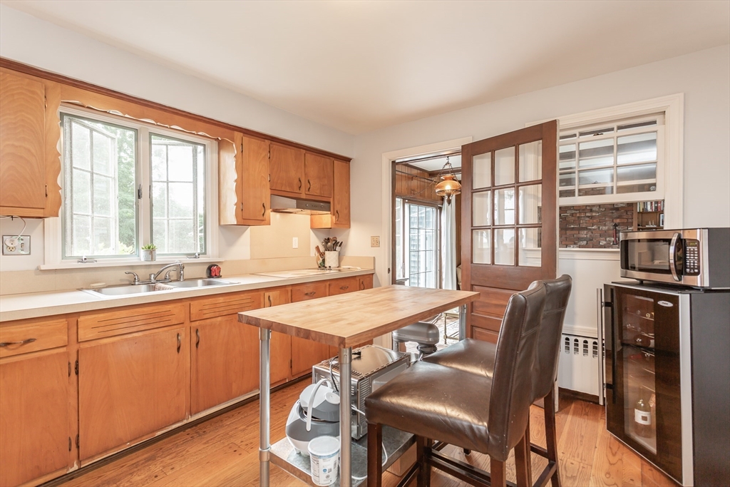 960 Tucker Road Dartmouth, MA 02747 - Photo 12 of 35