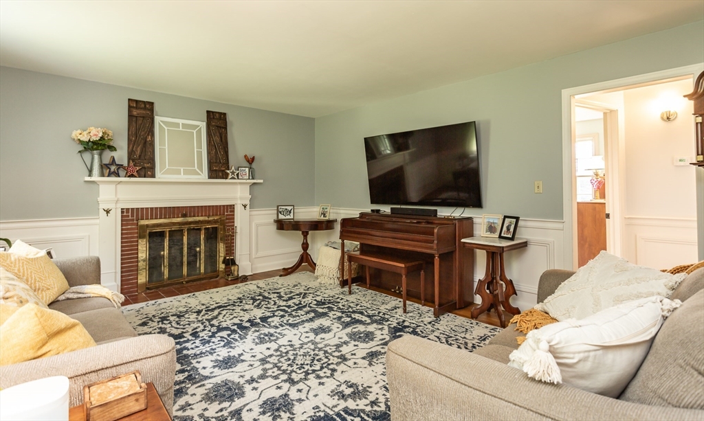 960 Tucker Road Dartmouth, MA 02747 - Photo 19 of 35