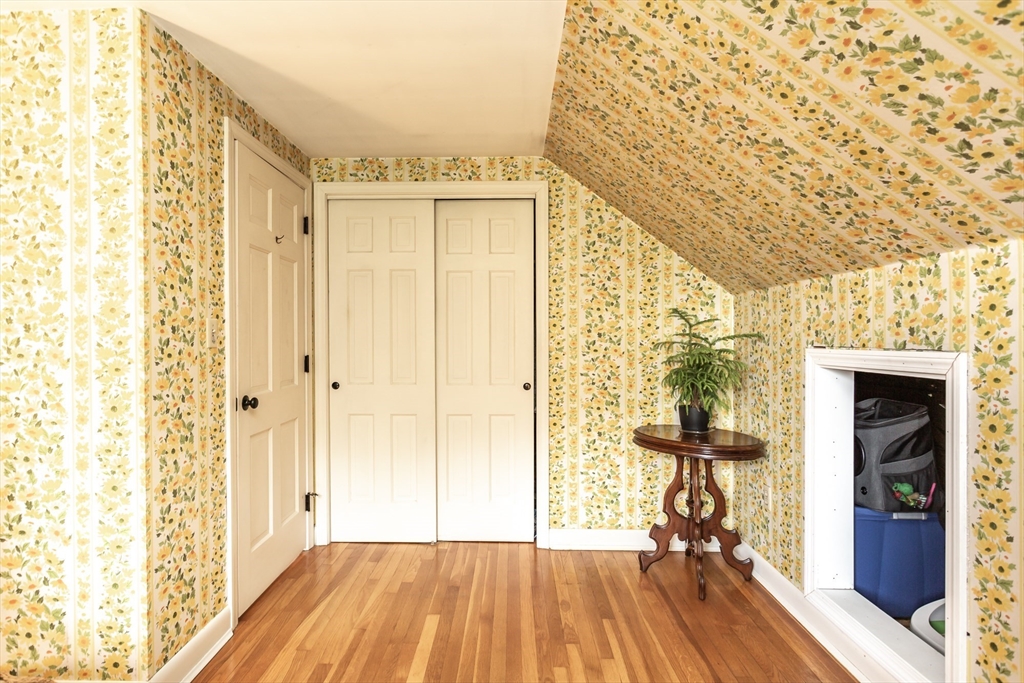 960 Tucker Road Dartmouth, MA 02747 - Photo 23 of 35