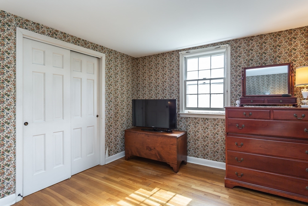 960 Tucker Road Dartmouth, MA 02747 - Photo 28 of 35