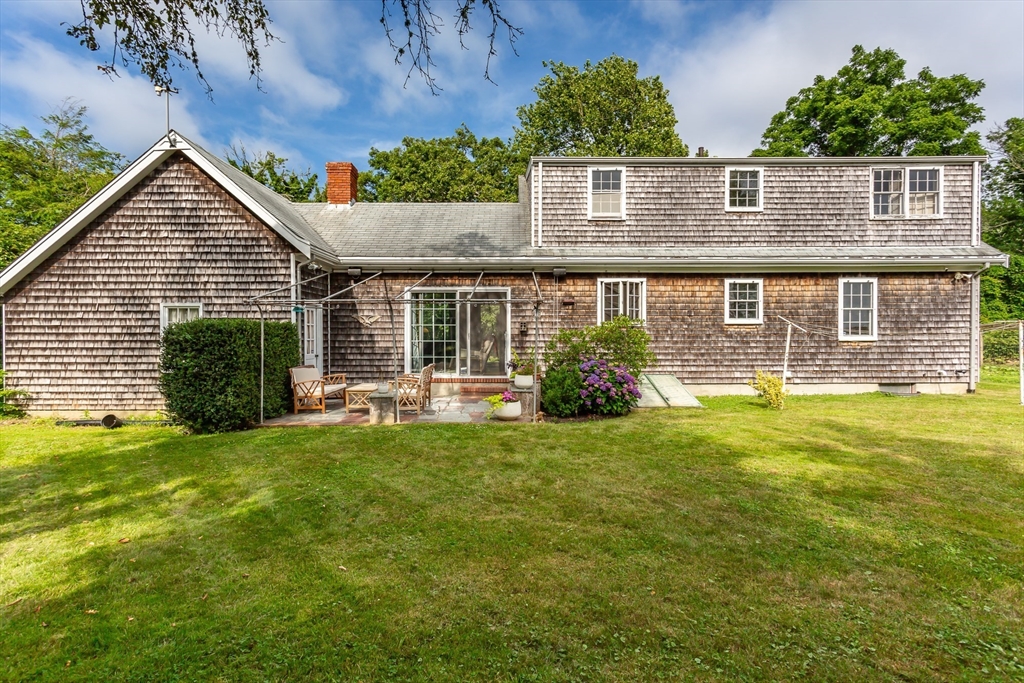 960 Tucker Road Dartmouth, MA 02747 - Photo 6 of 35