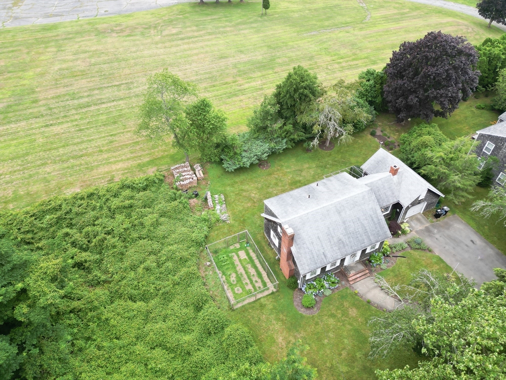 960 Tucker Road Dartmouth, MA 02747 - Photo 10 of 35