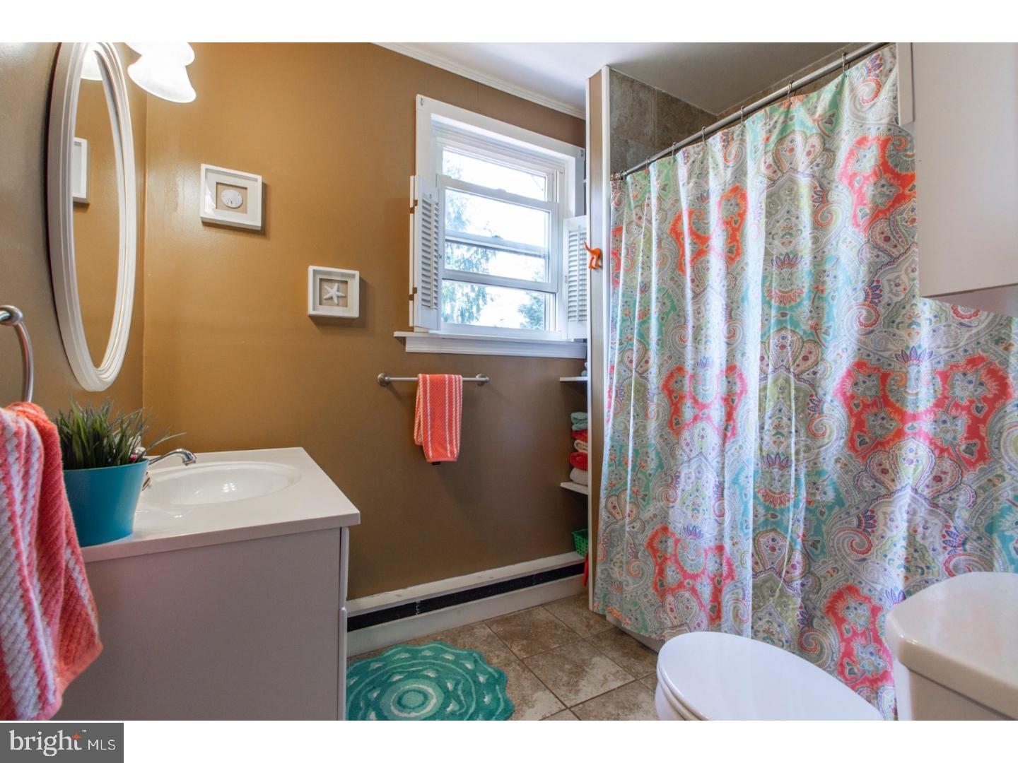 2510 Dutton Mill Road Aston, PA 19014 - Photo 19 of 24 Bathroom