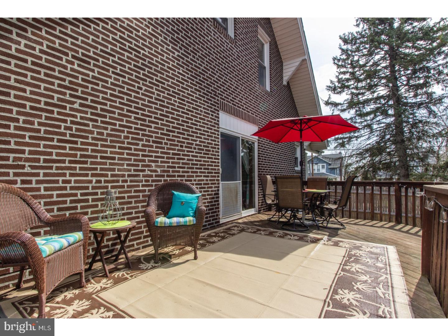 2510 Dutton Mill Road Aston, PA 19014 - Photo 20 of 24 Deck