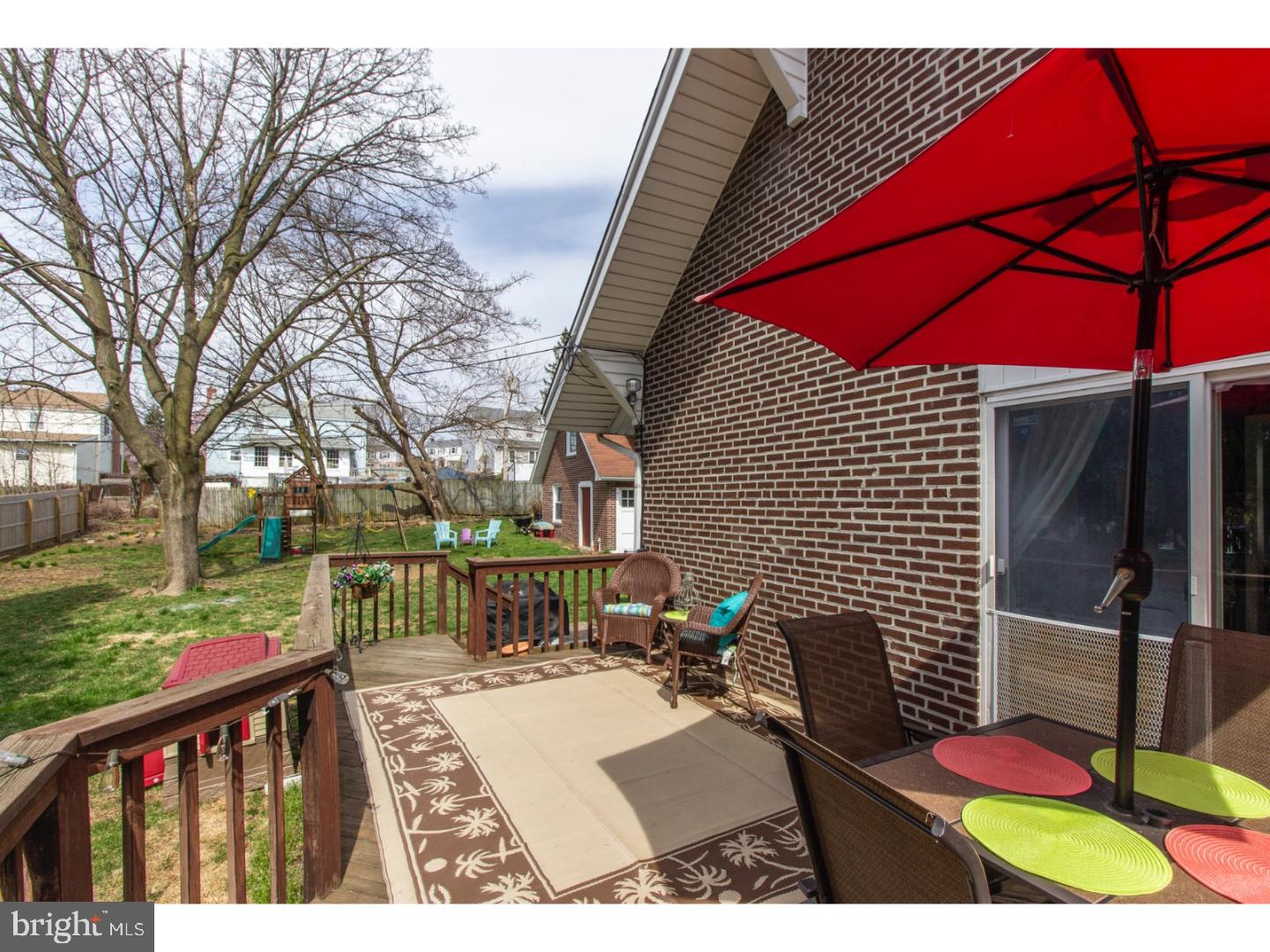 2510 Dutton Mill Road Aston, PA 19014 - Photo 21 of 24 Deck