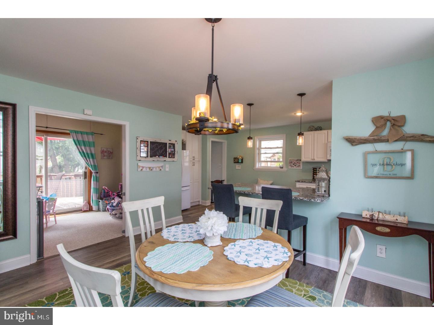 2510 Dutton Mill Road Aston, PA 19014 - Photo 8 of 24 Dining Room