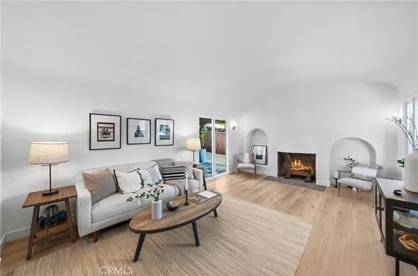$949,000 | 336 El Conejo Drive, Ojai, CA 93023