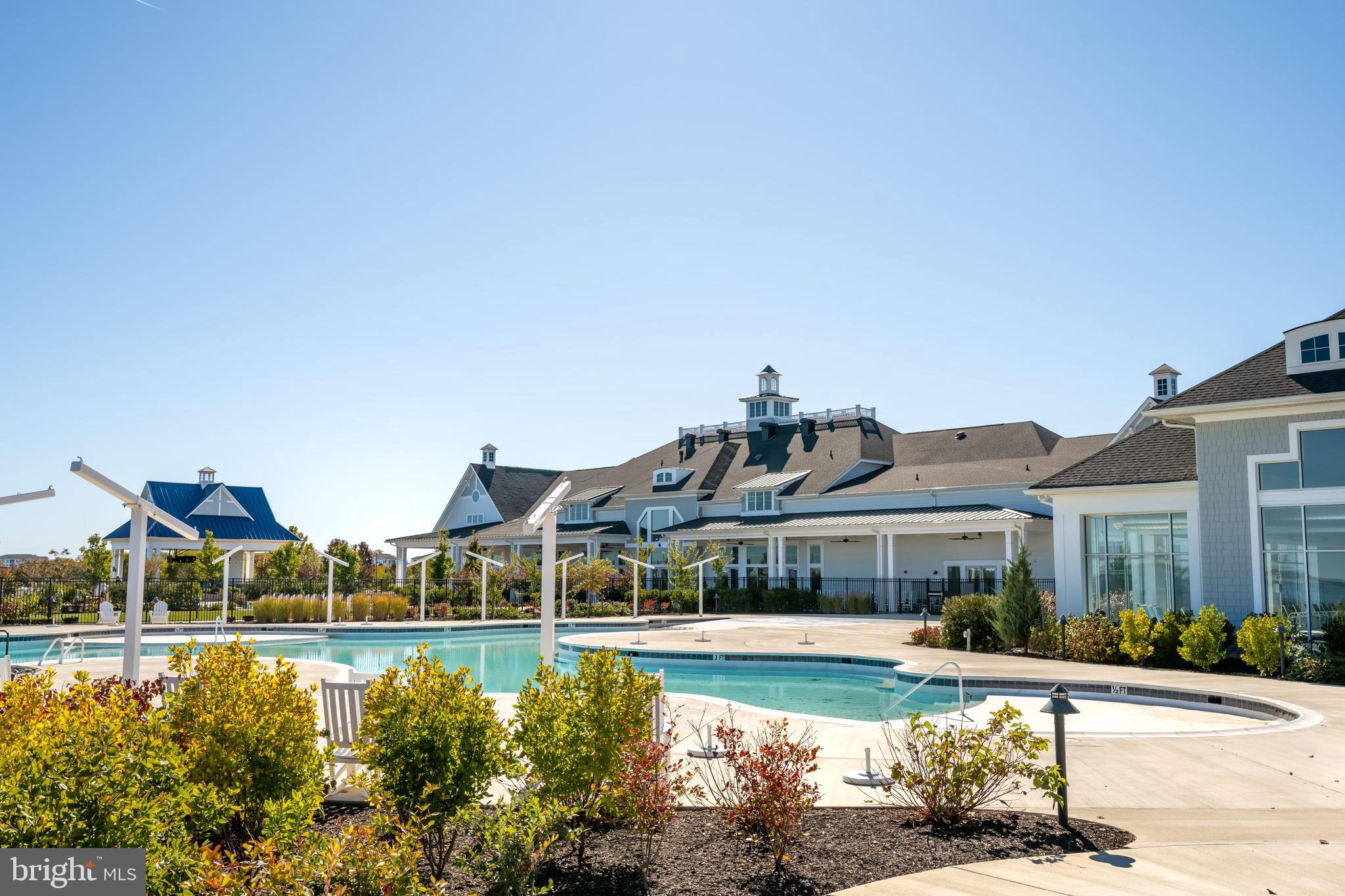 190 Harrier Way, Unit 24 Chester, MD 21619 - Photo 61 of 78 Club house and outdoor pier
