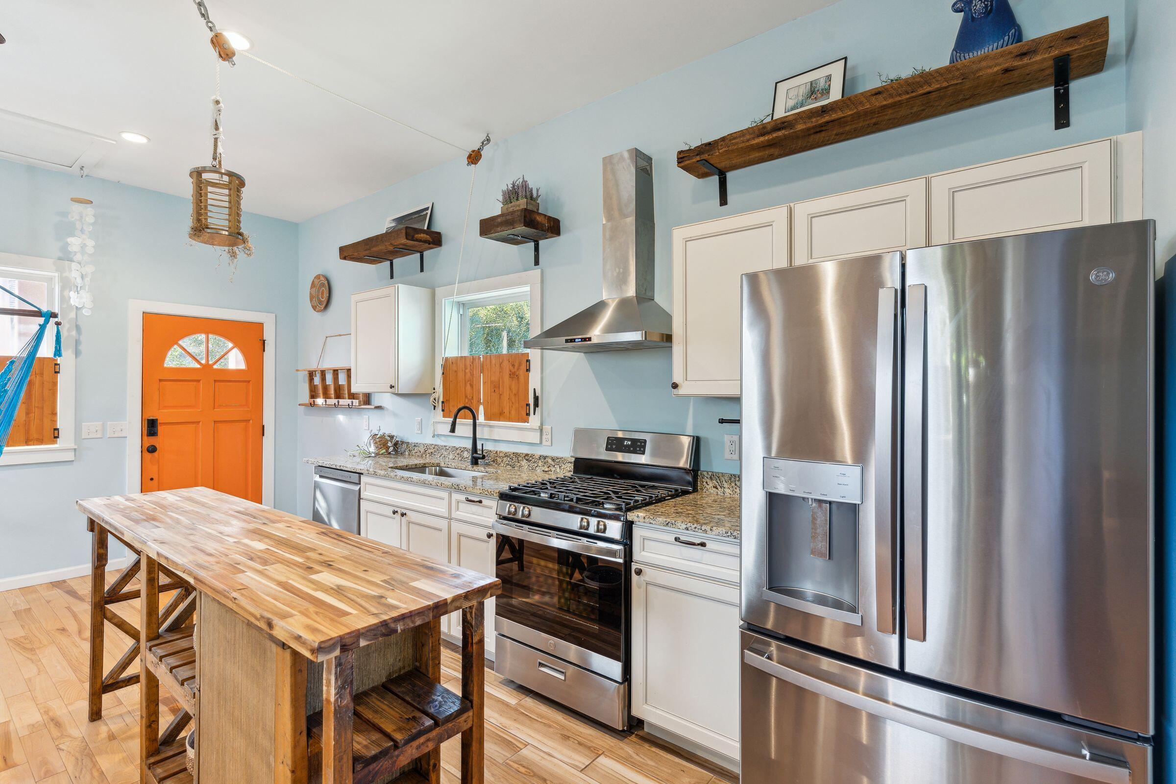 213 East Cooper Avenue Folly Beach, SC 29439 - Photo 11 of 44 213 E Cooper