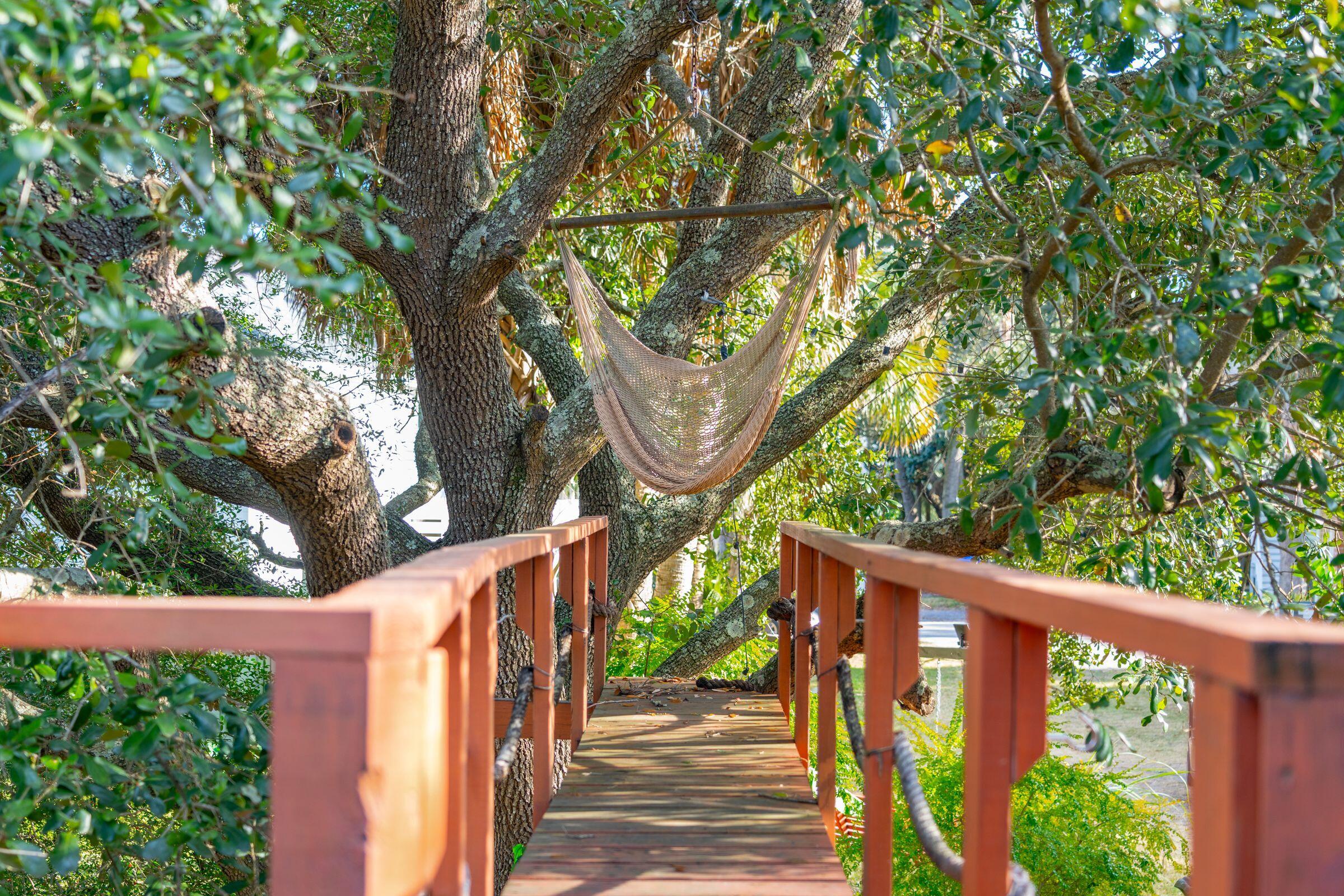 213 East Cooper Avenue Folly Beach, SC 29439 - Photo 31 of 44 213 E Cooper