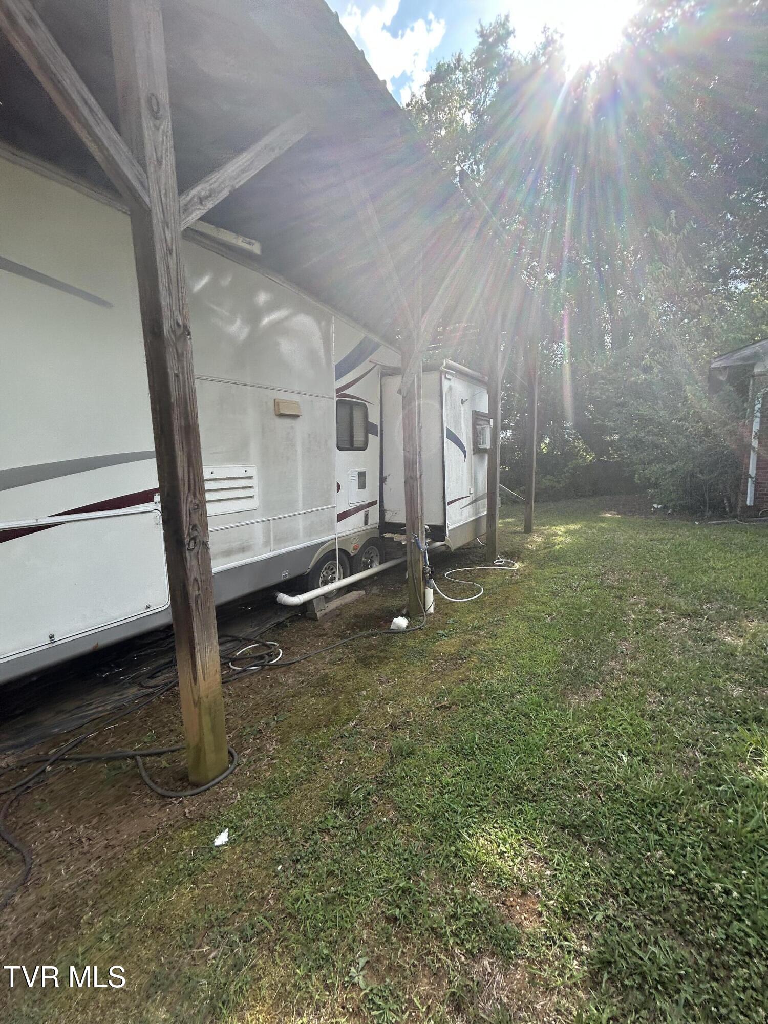 1245 County Line Road, Unit 111 Mooresburg, TN 37811 - Photo 21 of 23 IMG_3810 (1)