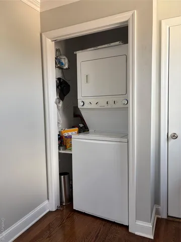 a view of a house with a tree