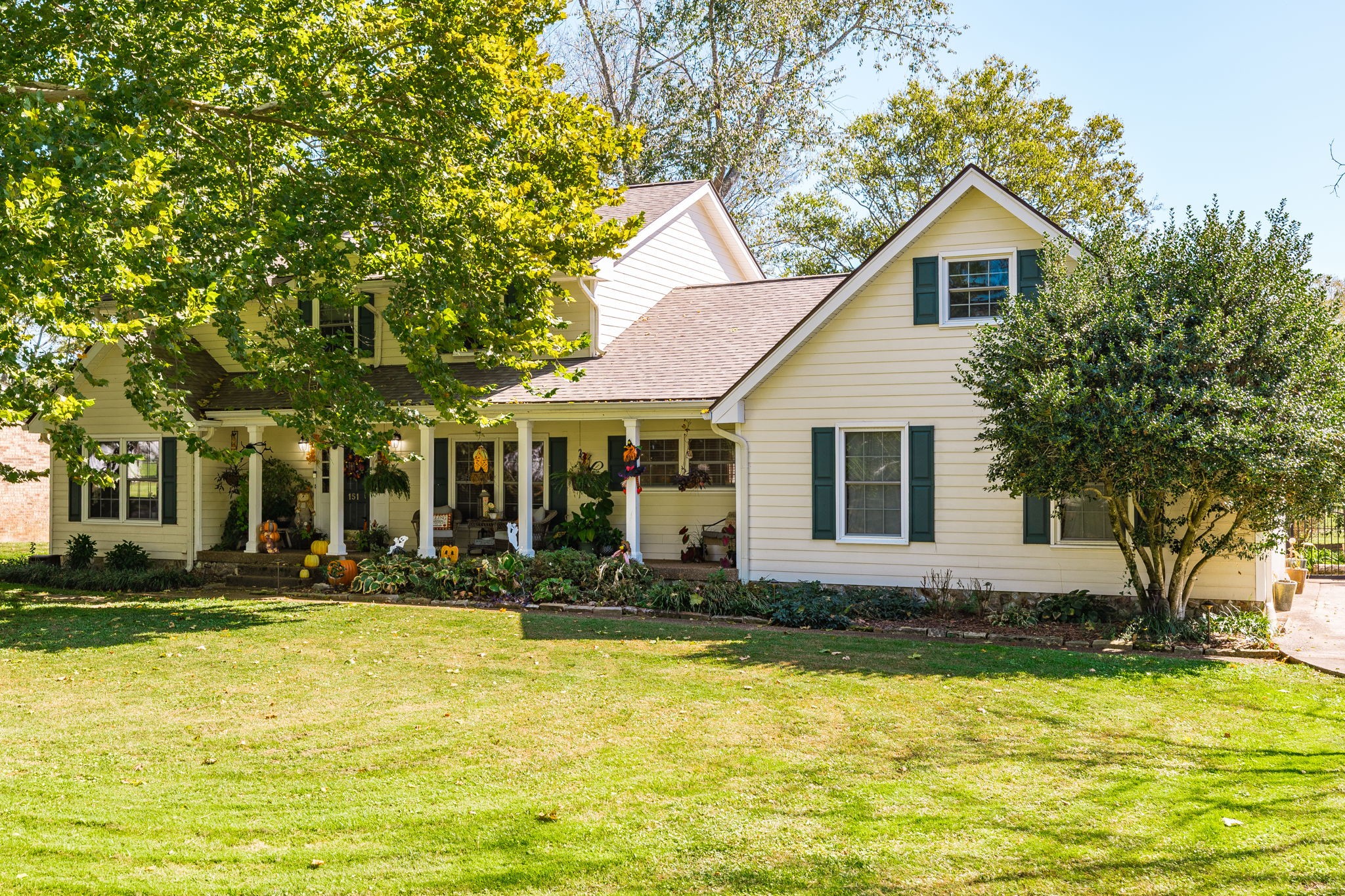 151 Baltusrol Road Franklin, TN 37069 - Photo 3 of 61 a front view of house with yard