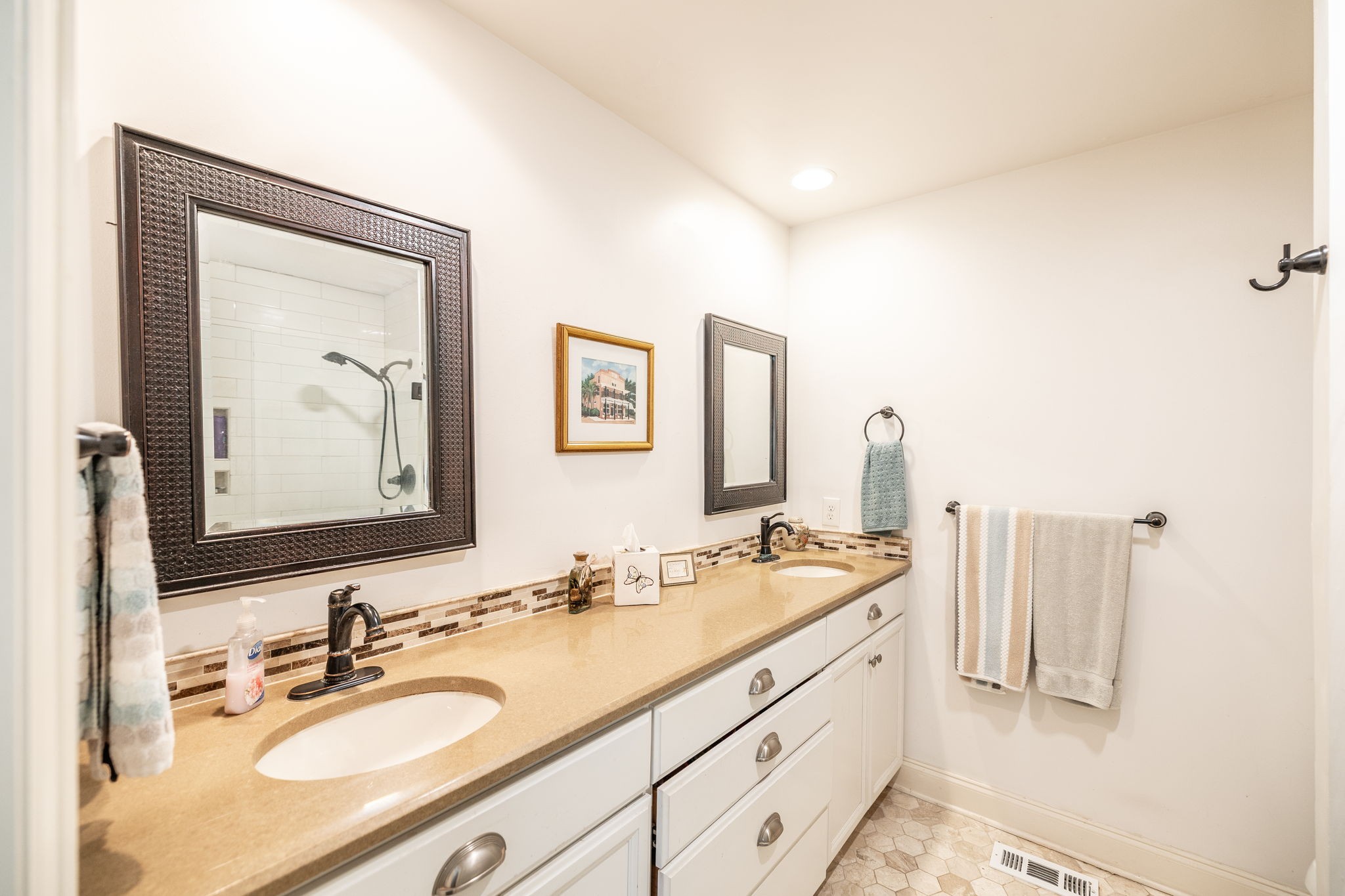 151 Baltusrol Road Franklin, TN 37069 - Photo 34 of 61 a bathroom with 2 sink and a mirror