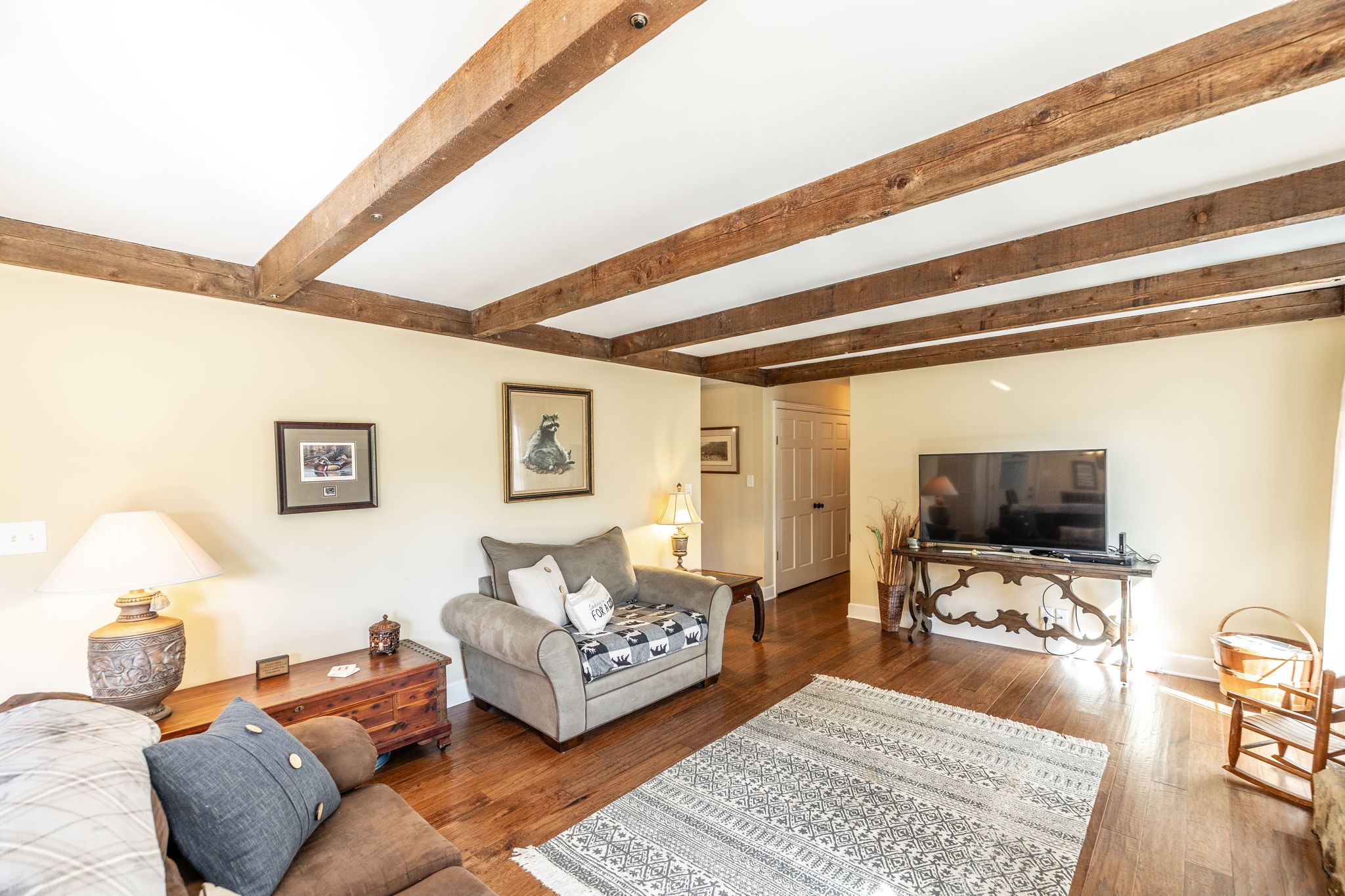 151 Baltusrol Road Franklin, TN 37069 - Photo 40 of 61 a living room with furniture and a flat screen tv