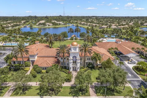 $525,000 | 8190 St Johns Court, Wellington, FL 33414