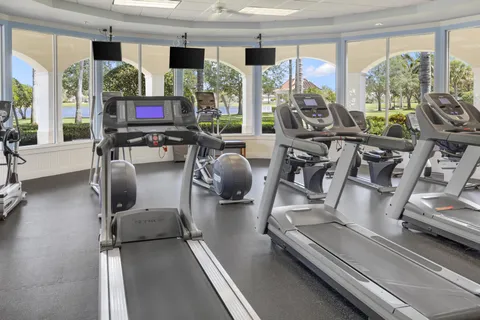 $525,000 | 8190 St Johns Court, Wellington, FL 33414