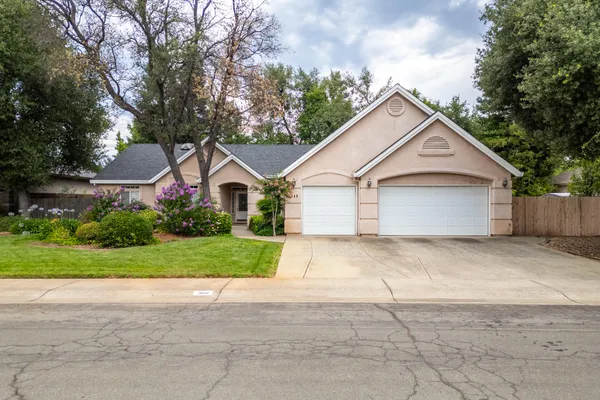 $625,000 | 3048 Montana Sky Drive, Redding, CA 96002