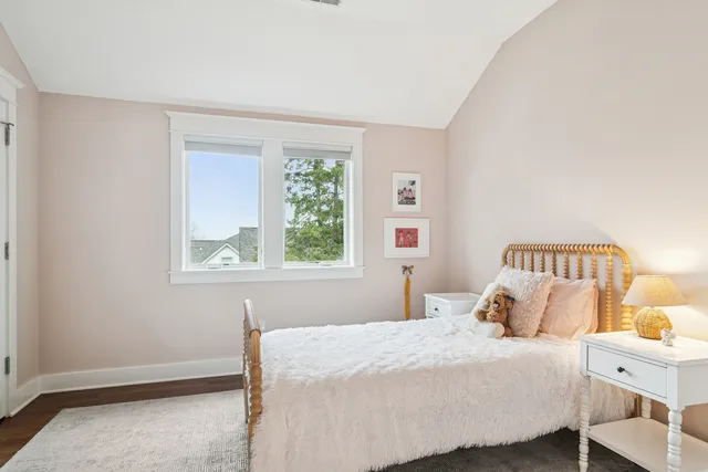 $1,150,000 | 721 Meadow Lane, Libertyville, IL 60048