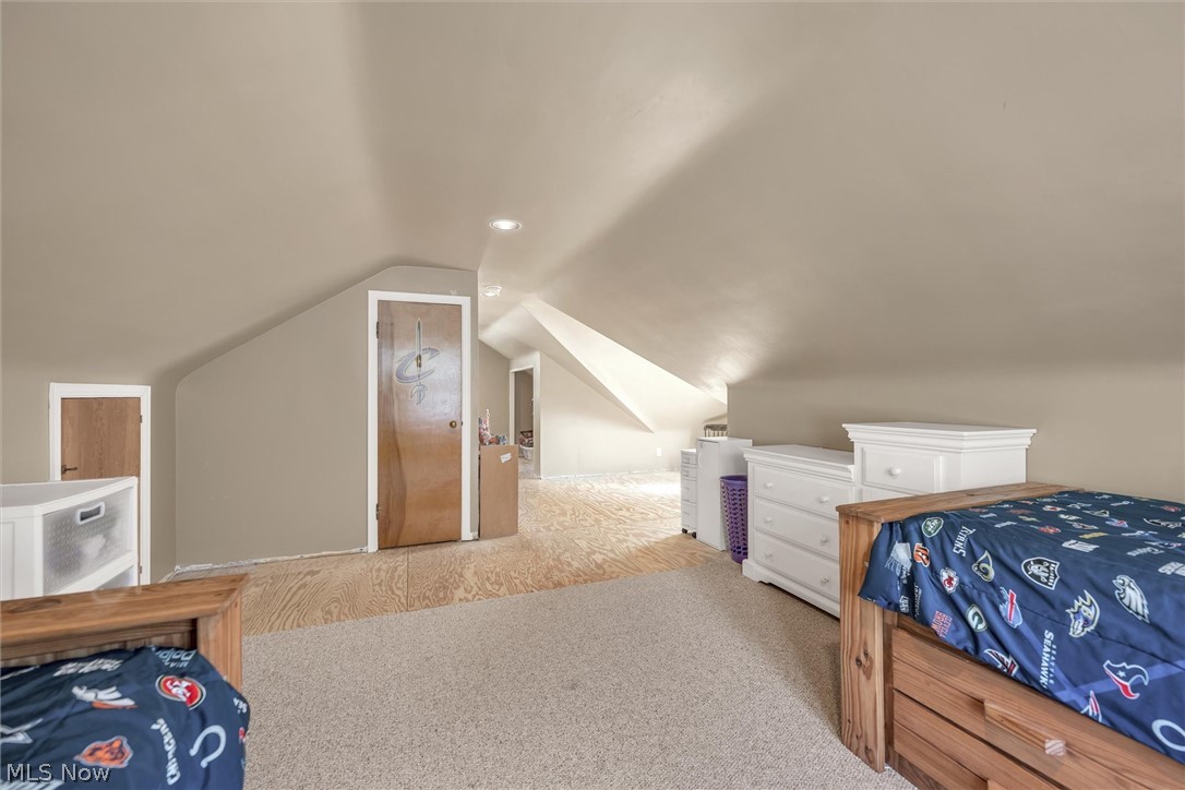 1664 Brainard Road Lyndhurst, OH 44124 - Photo 22 of 35