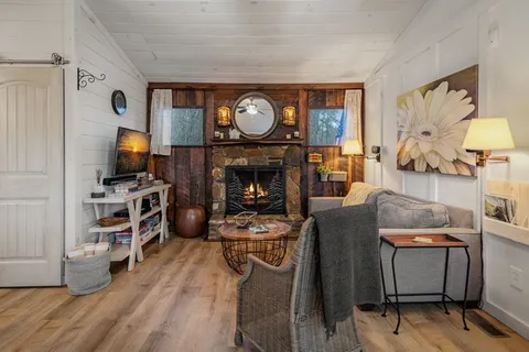 $525,000 | 56 Fairy Cross Lane, Mineral Bluff, GA 30559