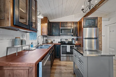 $525,000 | 56 Fairy Cross Lane, Mineral Bluff, GA 30559