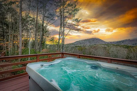 $525,000 | 56 Fairy Cross Lane, Mineral Bluff, GA 30559