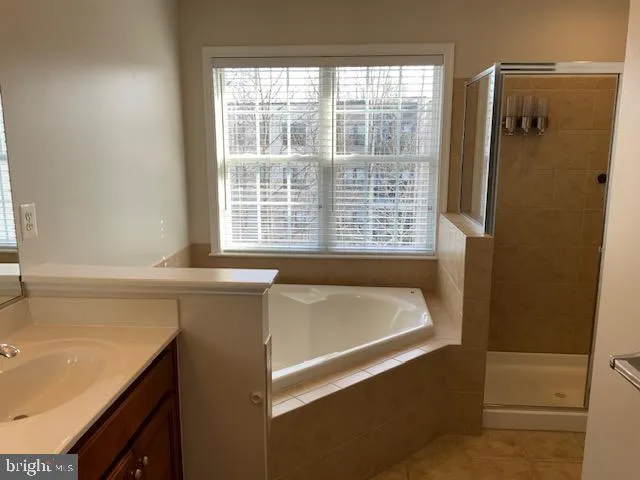 $3,200 | 22004 Avonworth Square, Broadlands, VA 20148