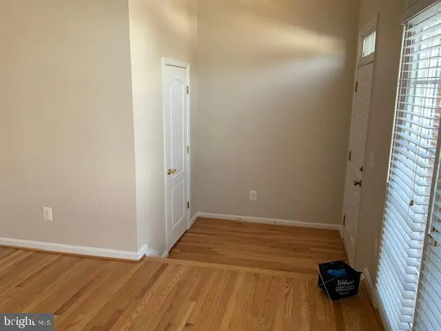 $3,200 | 22004 Avonworth Square, Broadlands, VA 20148